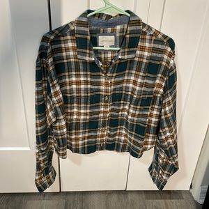 American eagle cropped flannel size medium